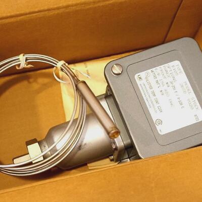 Neuf UNITED ELECTRIC E1052BSB Temprature Interrupteur 30250F