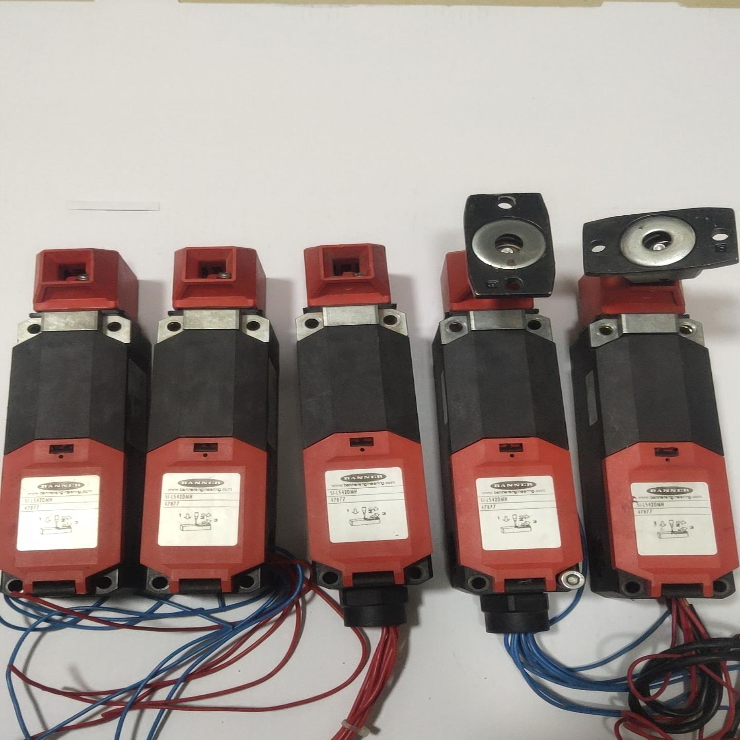 美国邦纳BANNER安全门开关SI-LS42DMH原装拆机