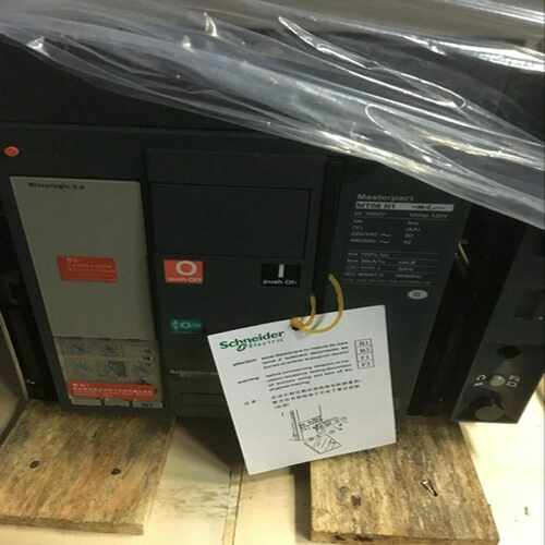 配件施耐德框架断路器MT08N1Mic50DO3P控制电压380-480V议价