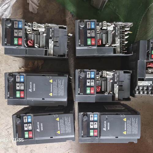 台达变频器MS300系列2.2KW拆机货型号VF560-议价