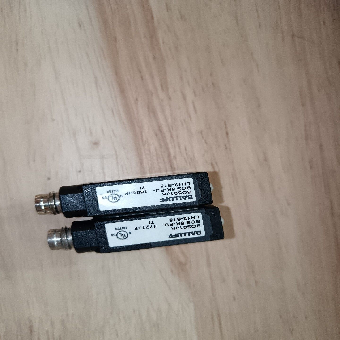 巴鲁夫激光传感器BOS01JK，{议价}