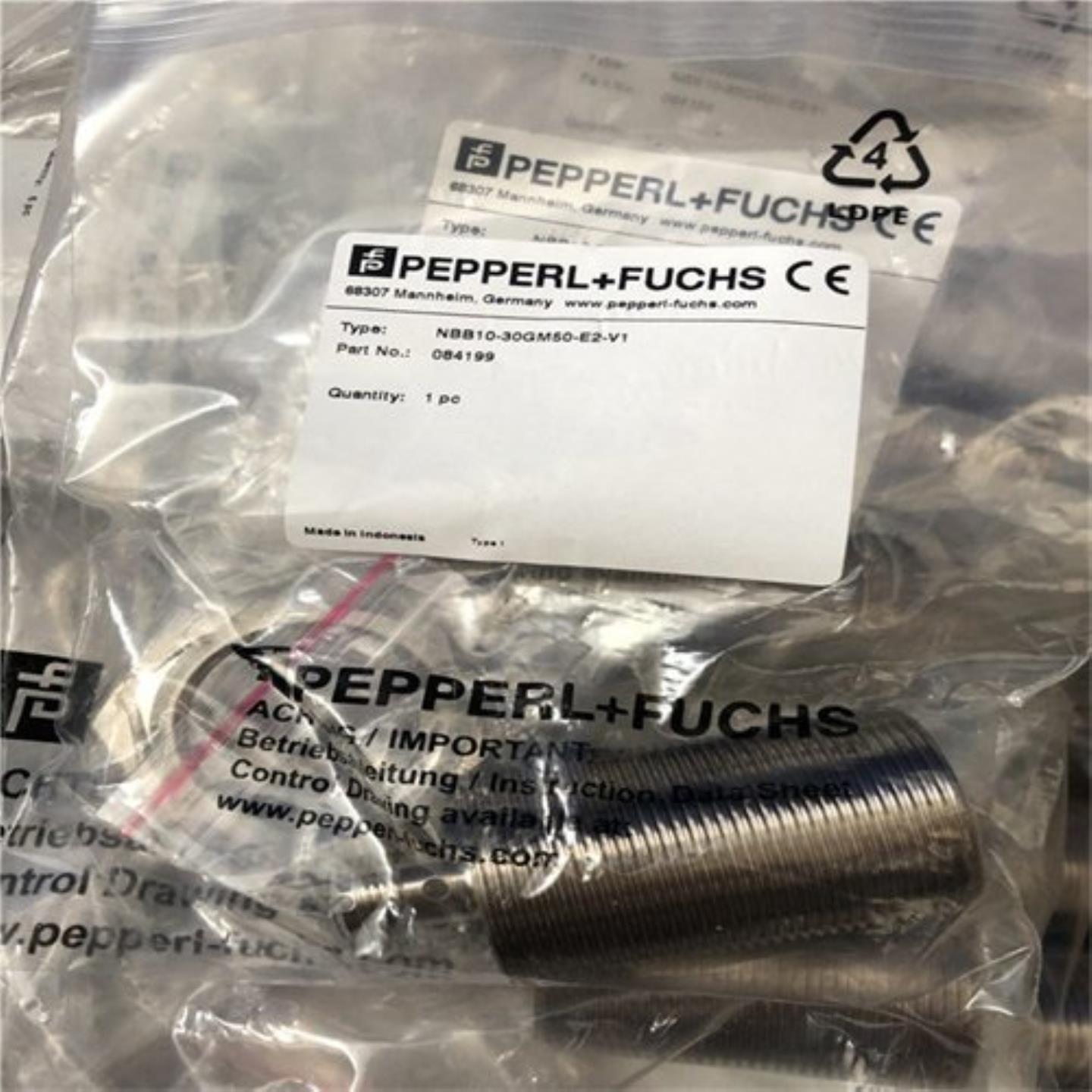 议价议价德国p+F全新光电感测器M100MV100-RT76b102115议价