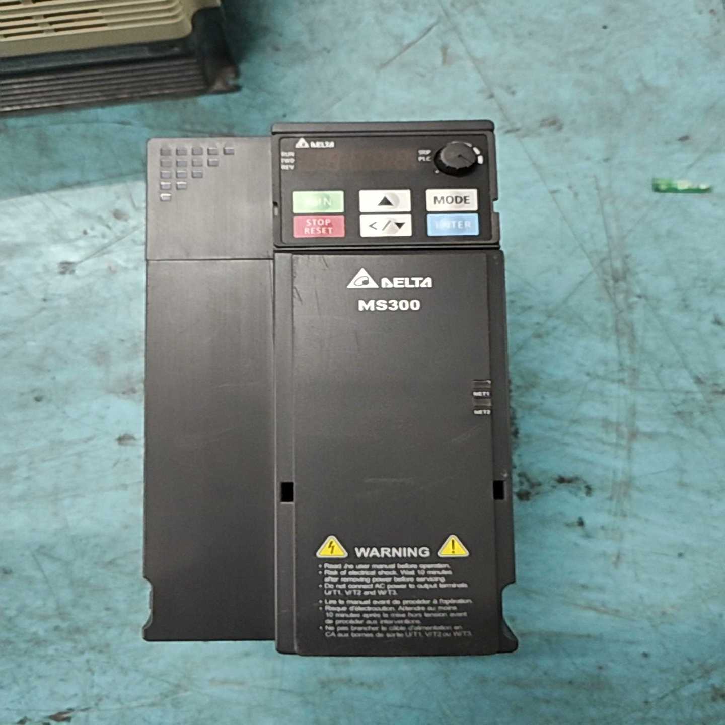 台达变频器VFD13AMS43ANSAA  5.5KW测好发~询价