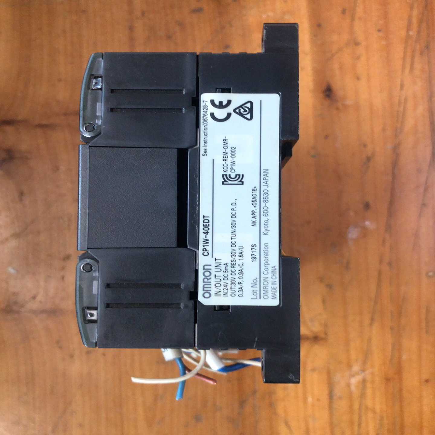 PLC模块CP1W-40EDT40EDR拆议价