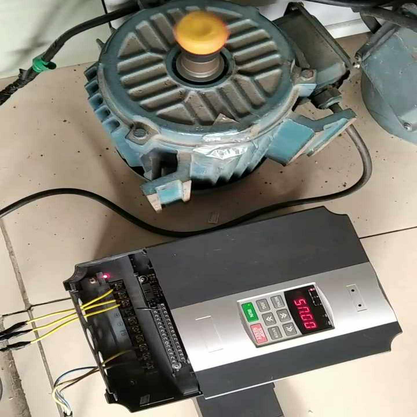 安邦信变频器5.5KWAM300-5R5G/7R5P-T3询价