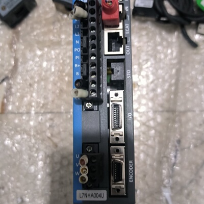 寻XLS伺服驱动器L7NHA004U