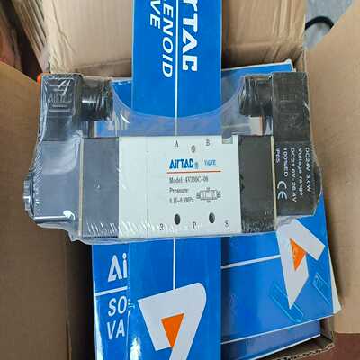 议价AirTac亚德客 电磁阀4V330C08B