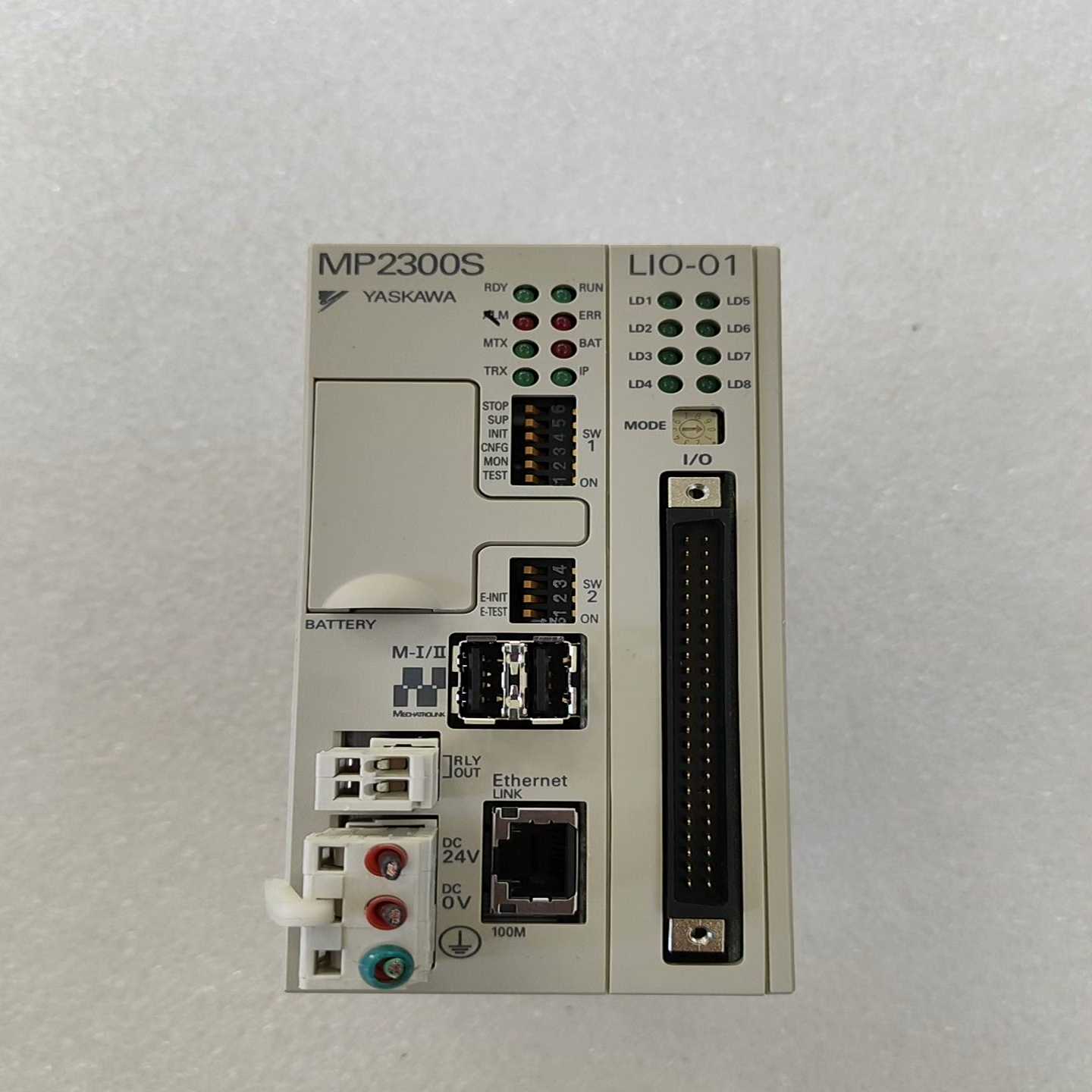 安川MP2300S运动控制器，型号JEPMC-MP2300S--议价商品