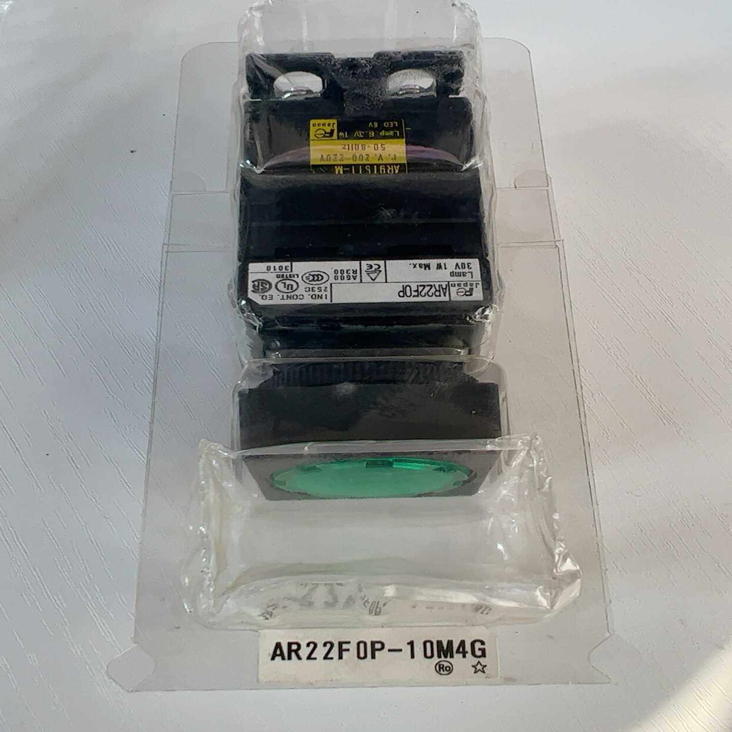 富士平头按钮开关AR22F0P-10GM4G询价