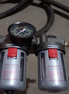 议价sBFC一300二联件过滤器九成新安装未使用的