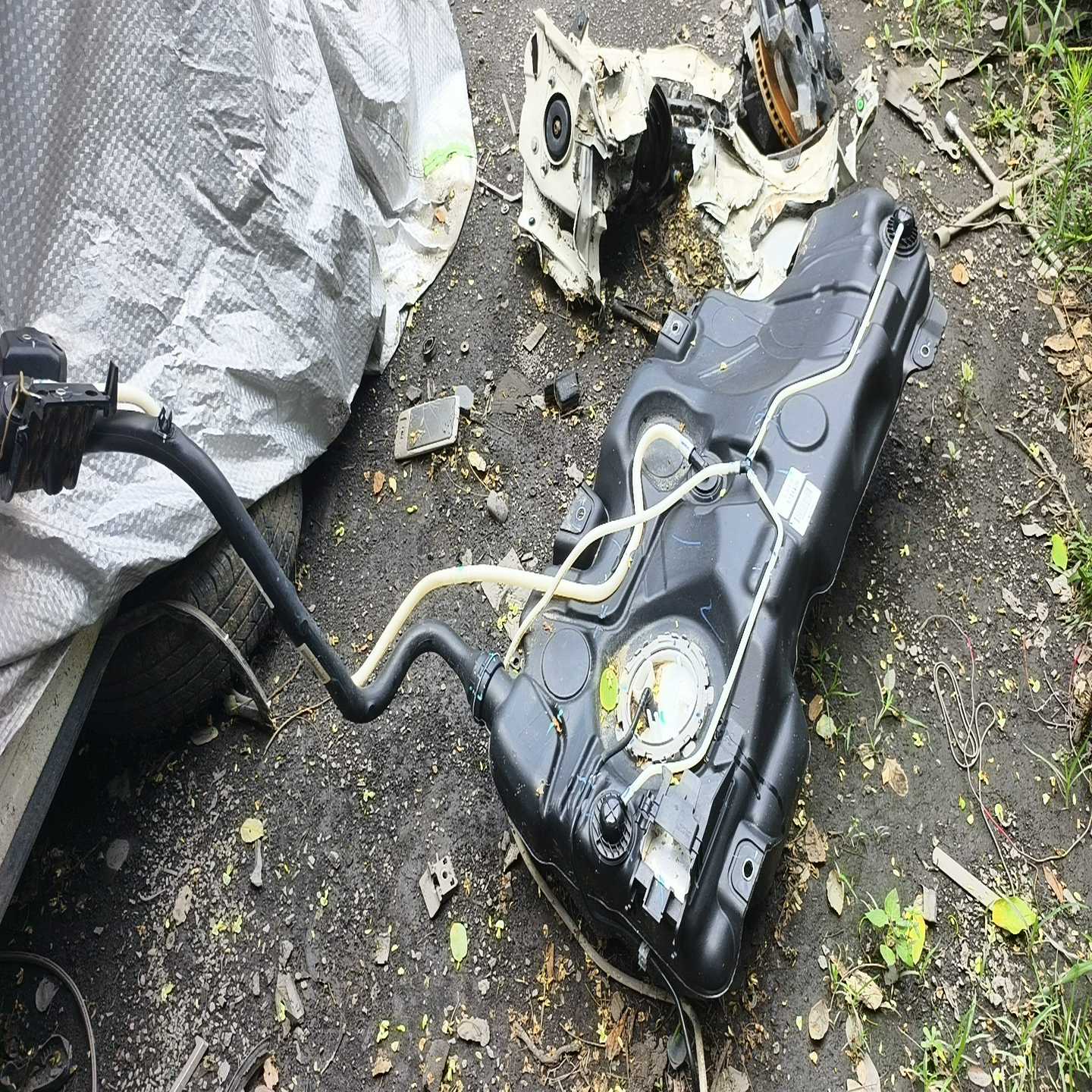 19-21款新宝来原装油箱总成，图片实物，--议价商品