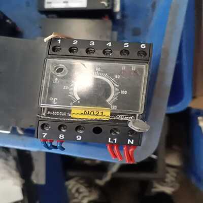 德国久茂JUMO温控器，701130/0253-001-02-议价