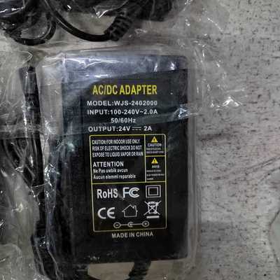 ROHS电源转换器WJS-2402000还有5个，线长1询价