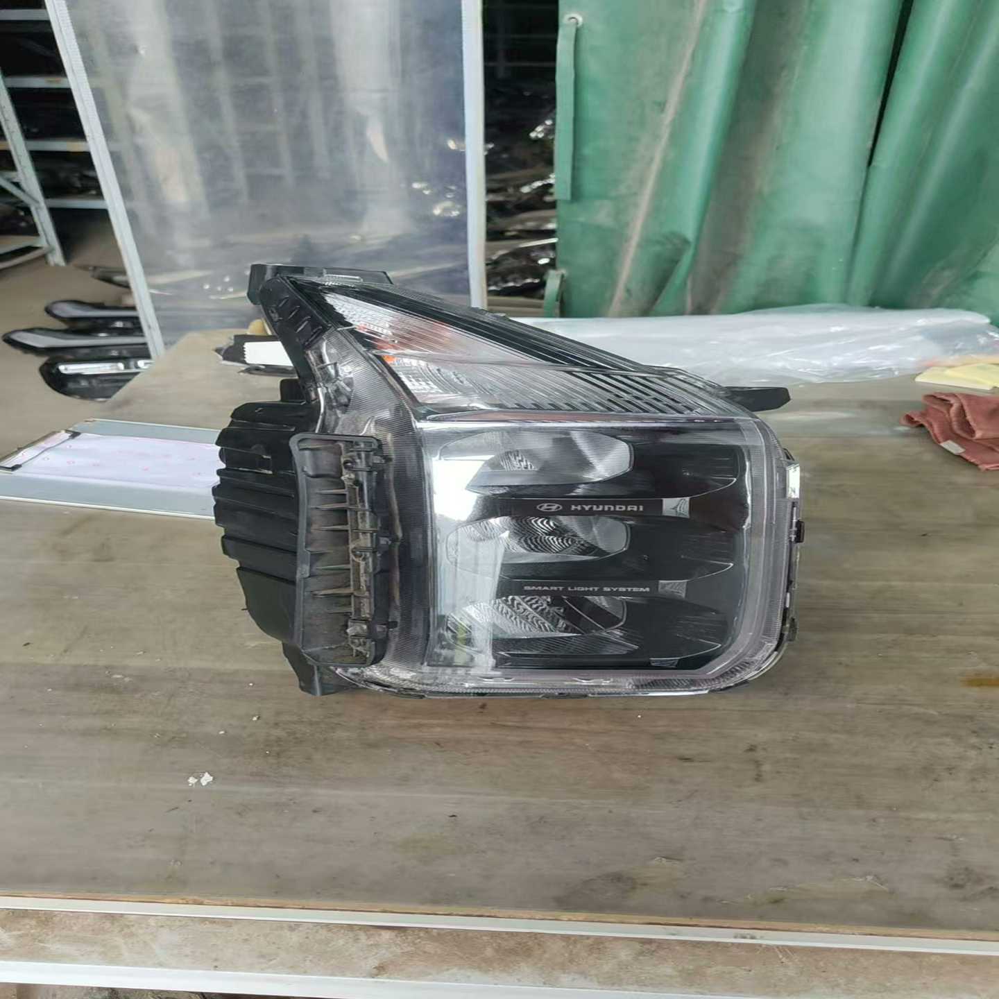 J134北京现代ix35沐飒右前大灯，原厂LED拆车大灯总成--议价商品