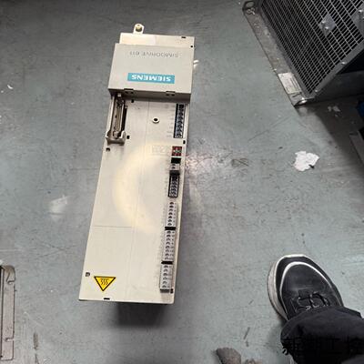 西门子SIMODRIVE 611电源模块实物拍摄 型号没有了议价商品