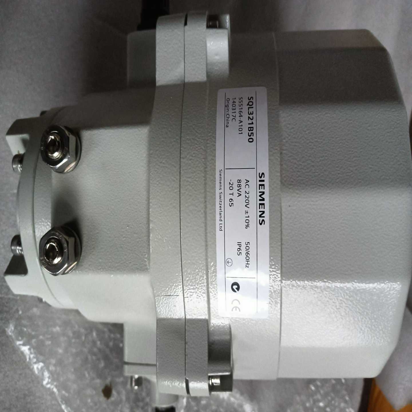 西门子电动执行器SQL321B50，工程剩余，全新，实物照片--议价商