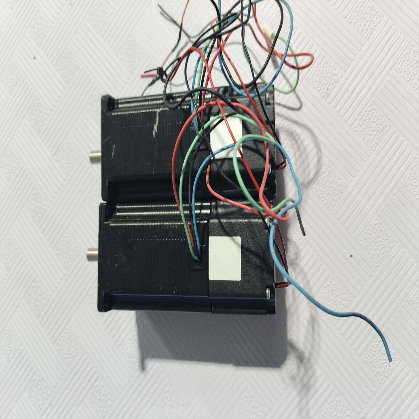 MOONS鸣志步进电机，型号AM23HSA4B0-BR01，--议价商品