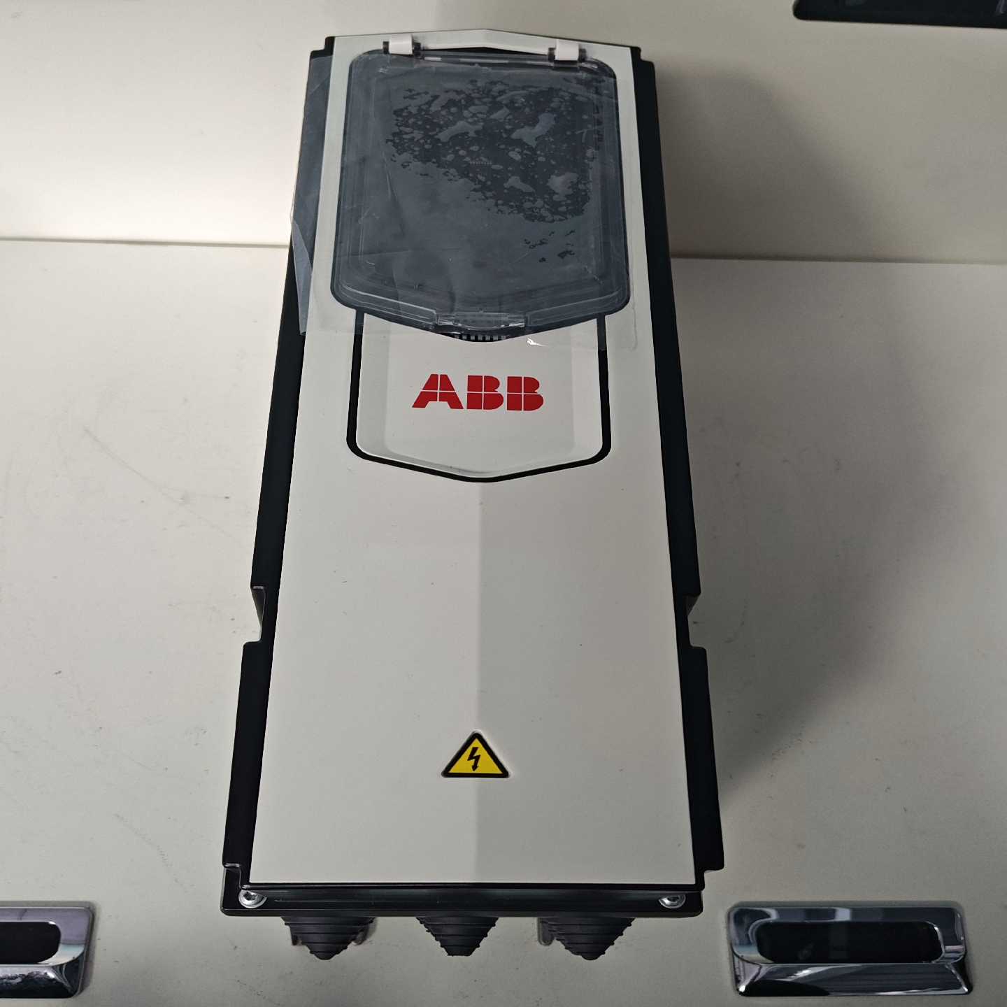 询价~ABB变频器 ACS880-01-11A0-5+B056