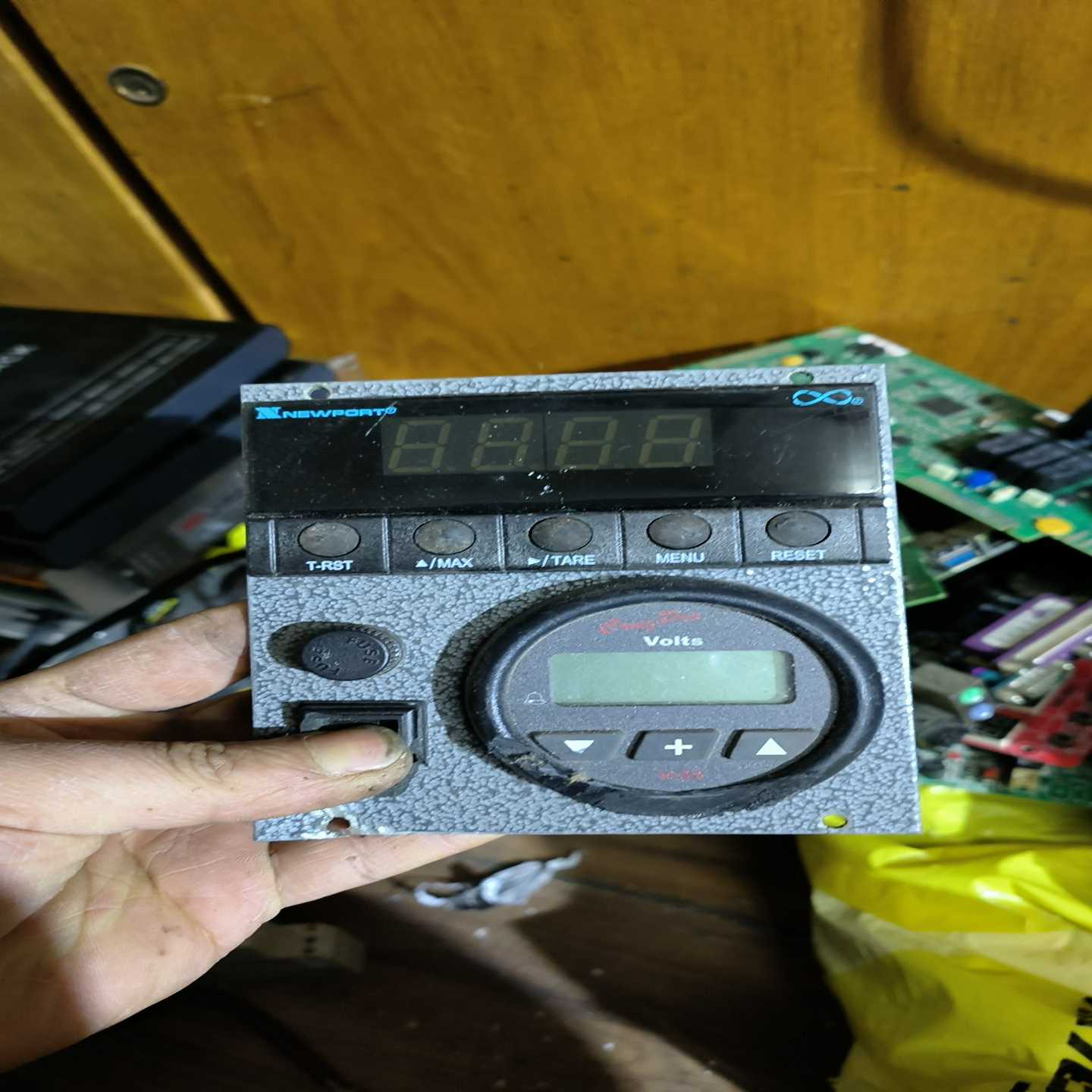 温控仪NEWPORT温控器IDP-1/E（闲10）询价