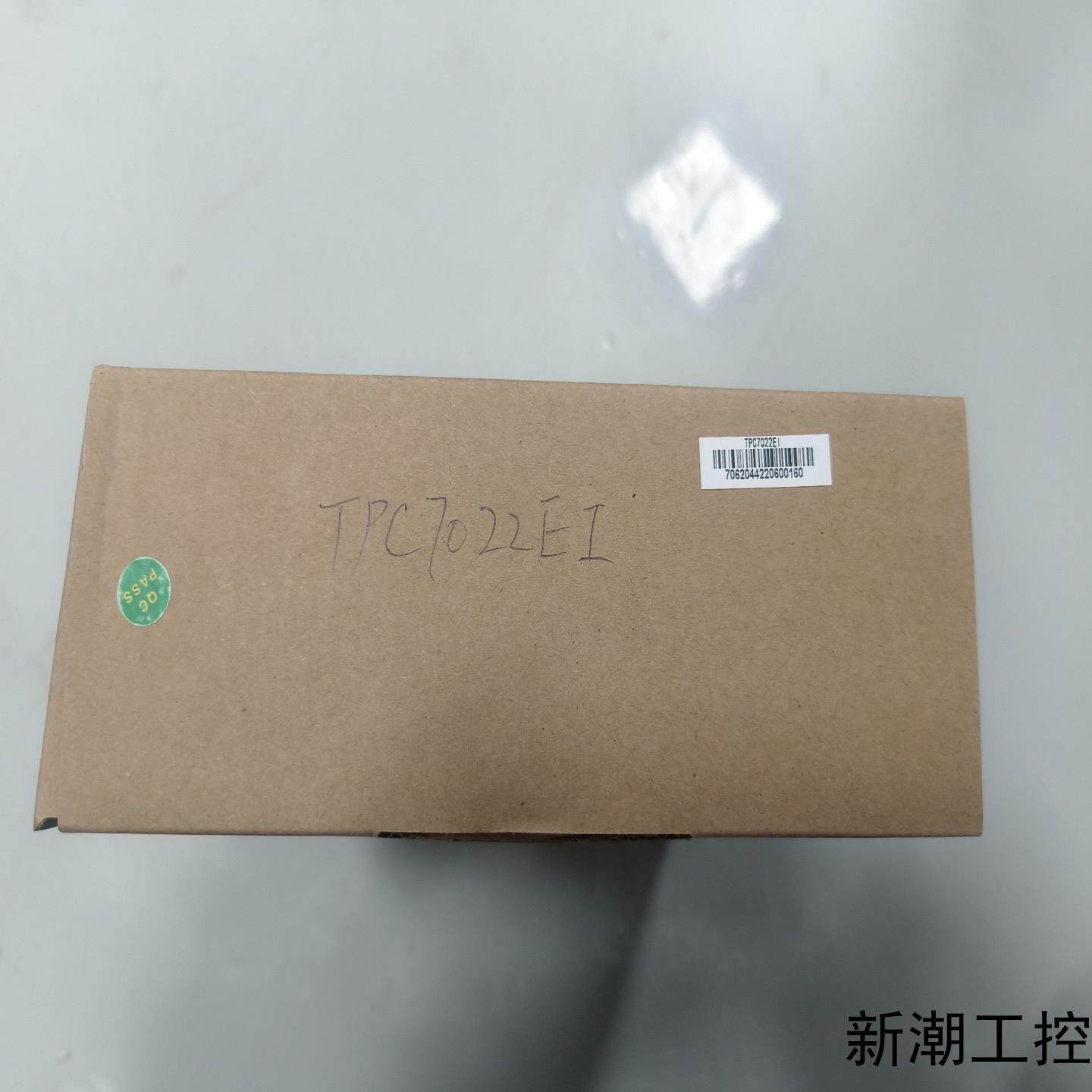 全新昆仑通态触摸屏TPC7022EI原装正品未拆封带原厂议价商品