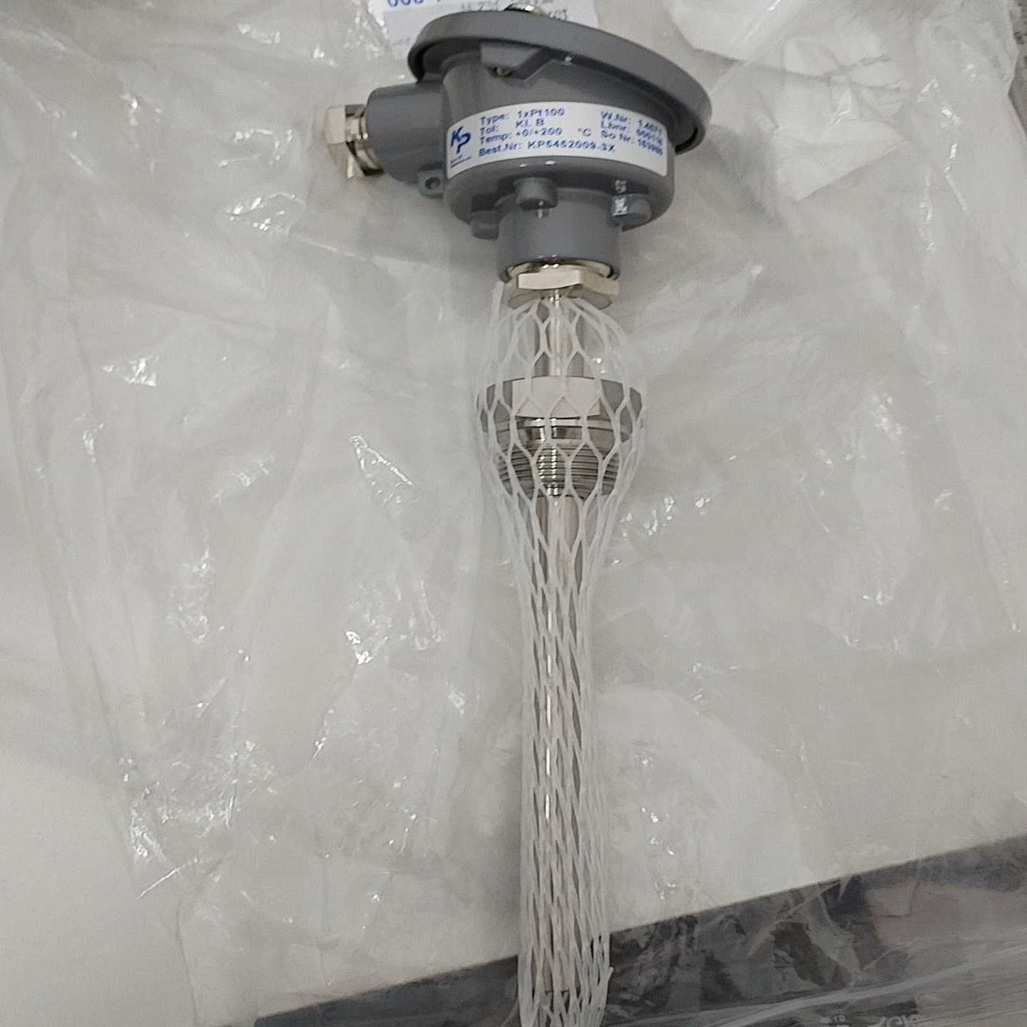 KP温度传感器1xPt100CI.B0/200--议价商品