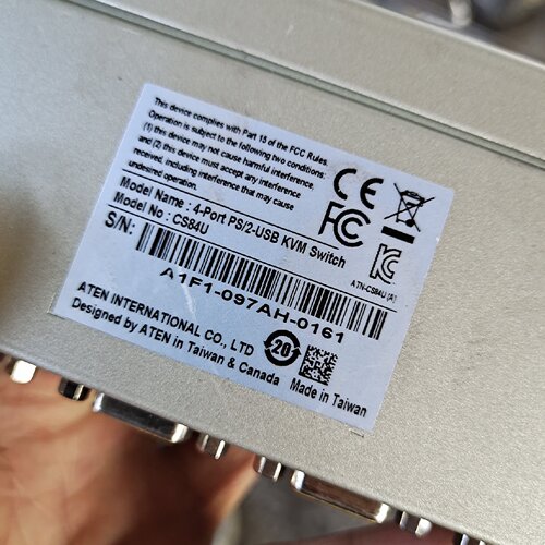 拆机件CS84U便宜出售了图片是实物拍摄来的成色如图所示-议价