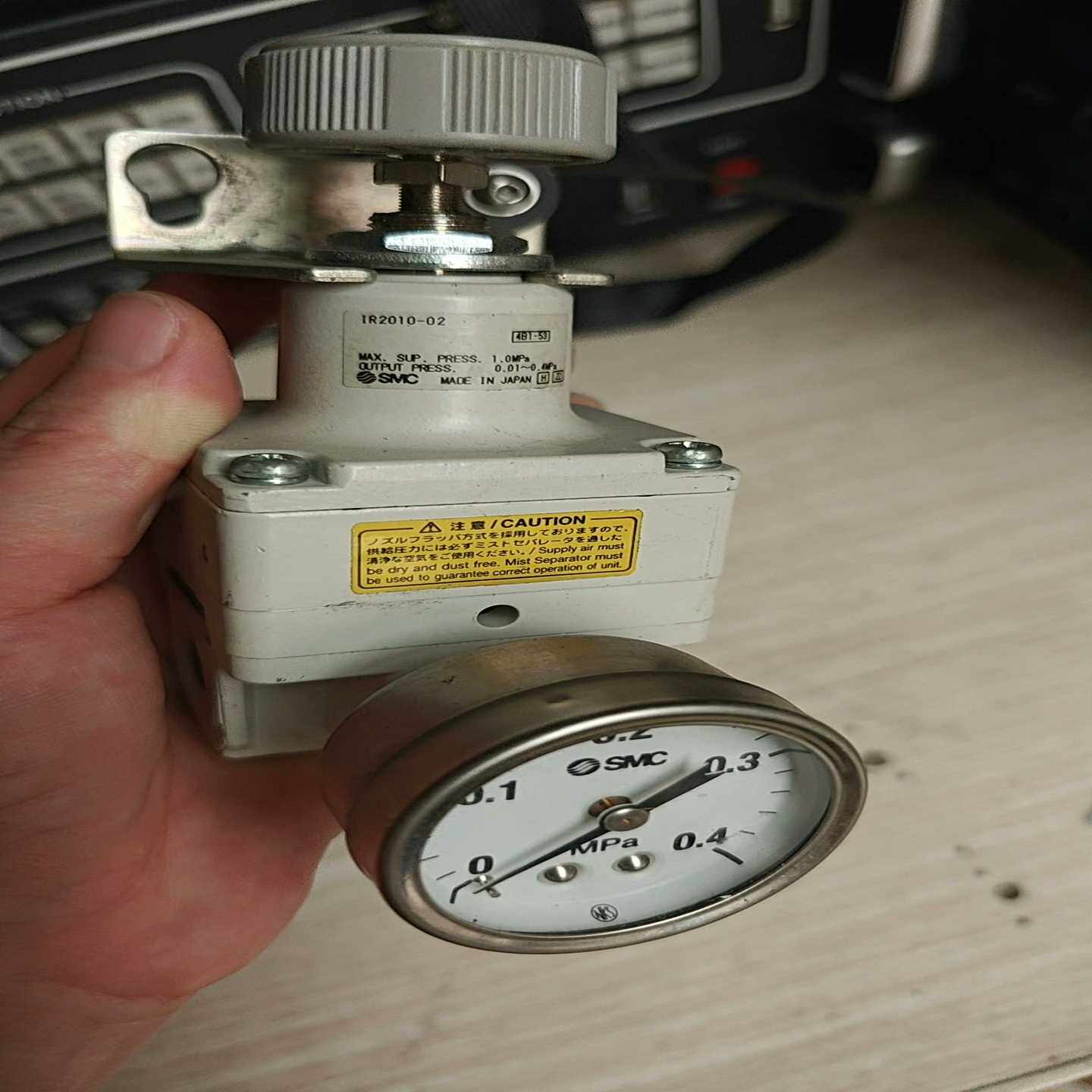 询价SMC精密调压阀IR2010-02带表1个IR202