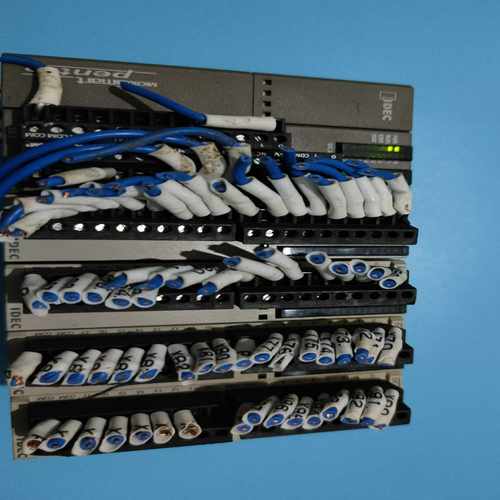 和泉PLCFC4A-N16B1成色新议价询价