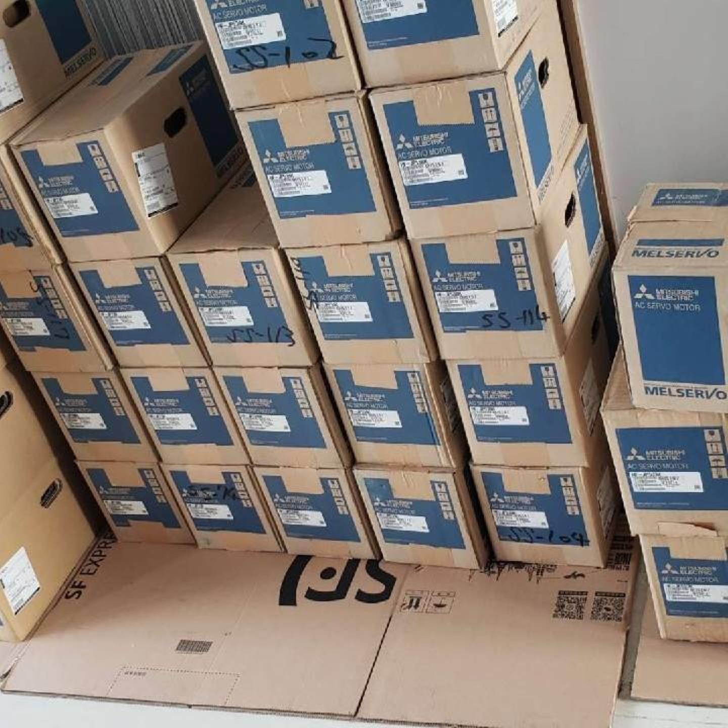 配件三菱伺服电机HC452BSHC452SHC453SHC453BS质保一年 议价