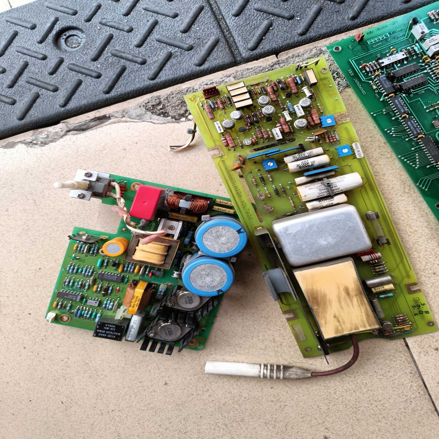 惠普仪器显示管高压控制板--议价商品