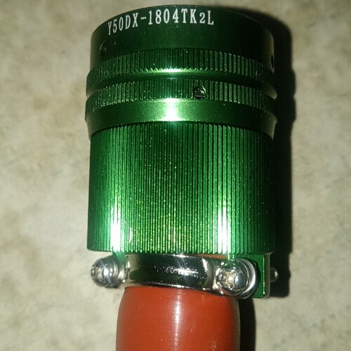 Y50DX1804TK2L渡金插头4蕊未使用一-询
