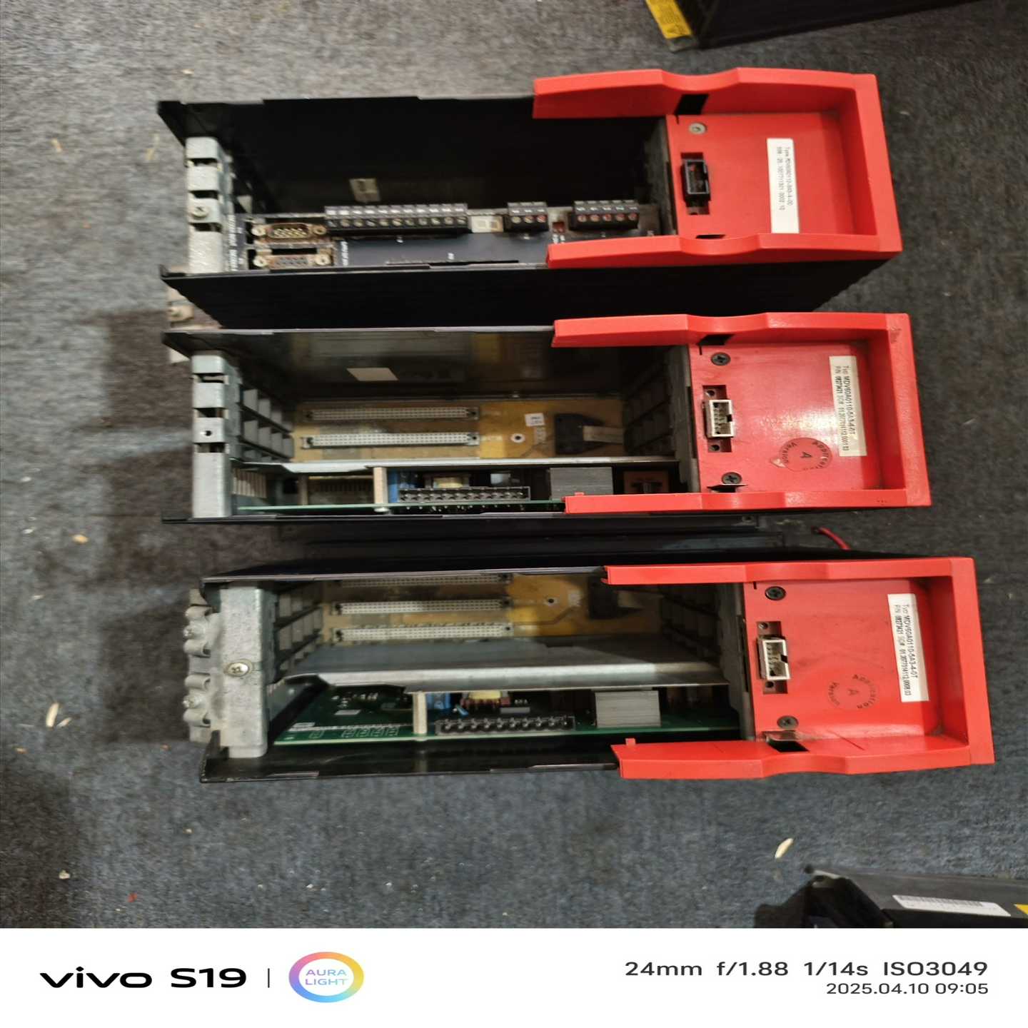 频器MDS60A0110-5A3-4-00询价