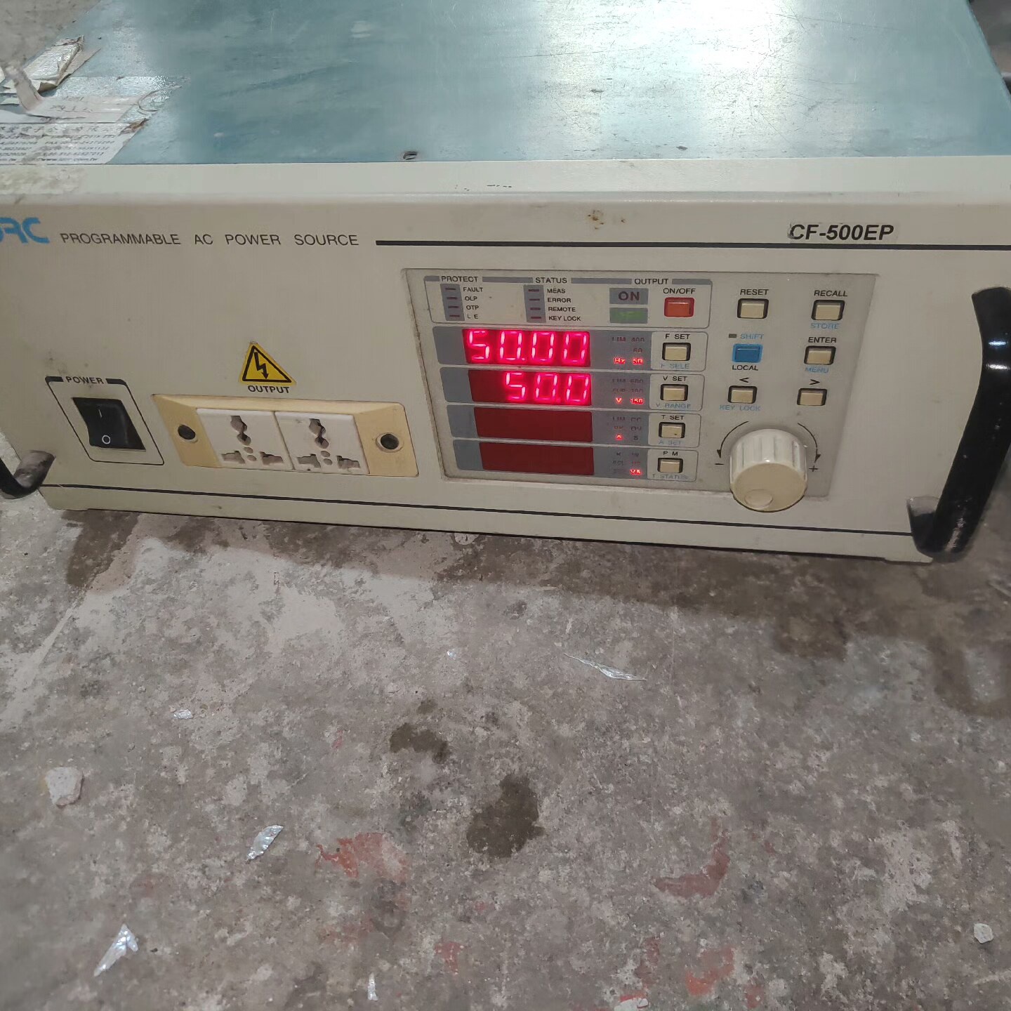 台湾擎宏CF500EP可程式交流电源两台一起卖插电显示