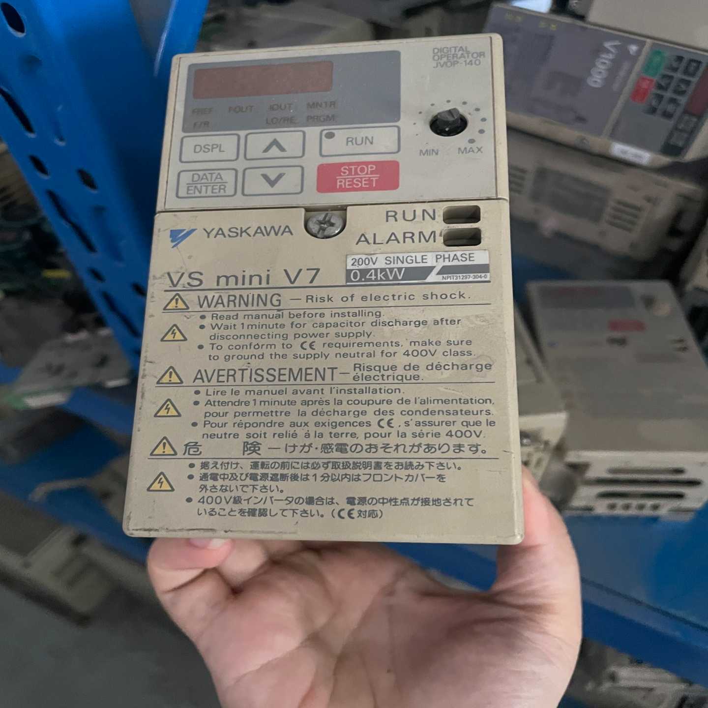 询价-CIMR-V7AAB0P4安川变频器606V7测试好0.4