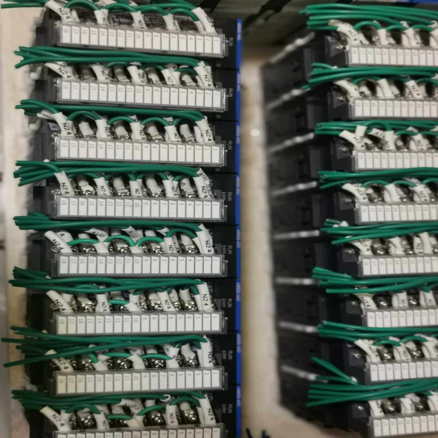 咨询-汇川PLC，AM600-1600，0016的一百一片，4DA