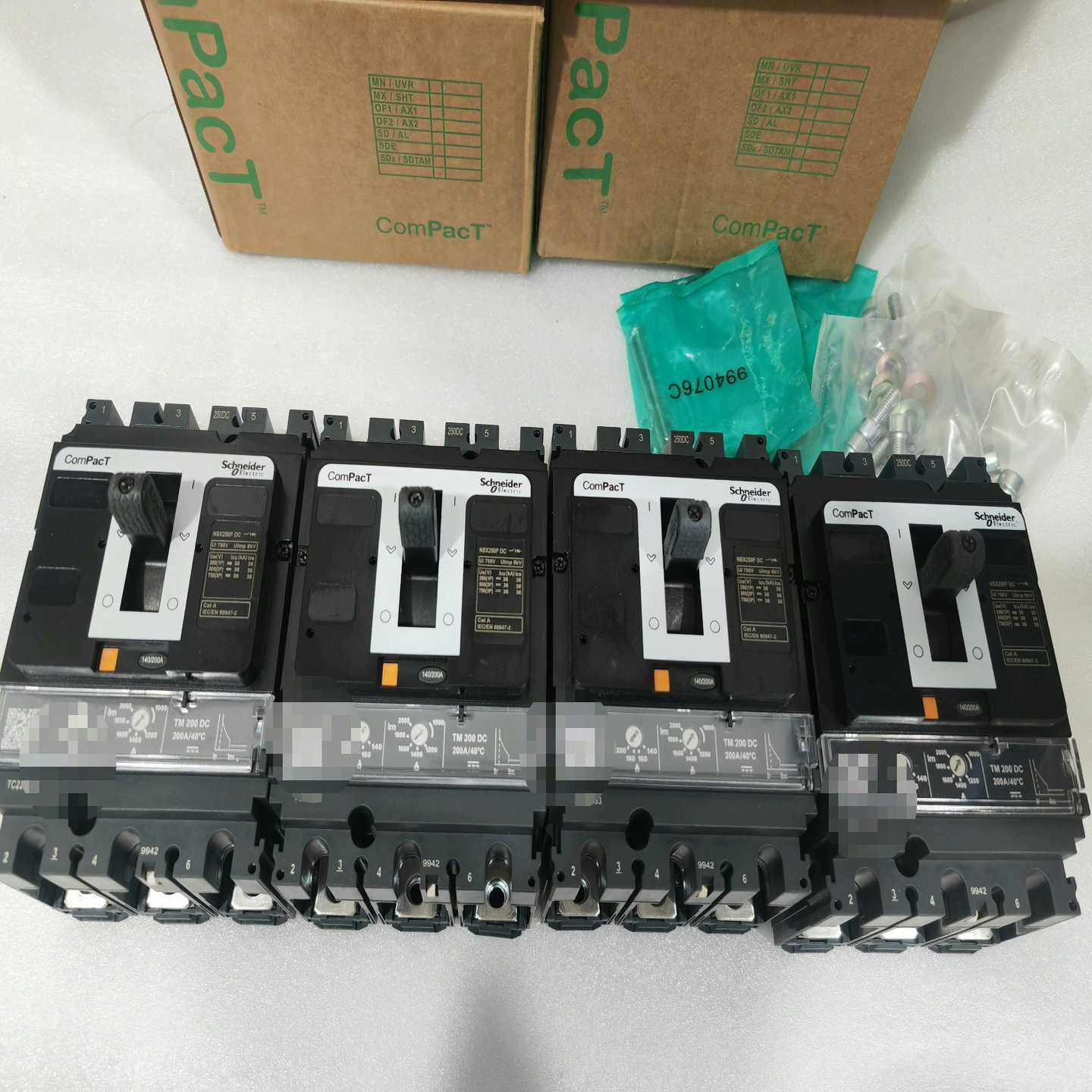 询价拍~直流塑壳断路器NSX250F DC TMDC 200