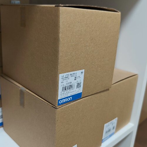全新PLC，型号有CP1L-EM30DT1-D议价