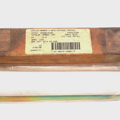 NEW CUTLER HAMMER 423D814A35 EXPULSION FUSE 15RBA2125E
