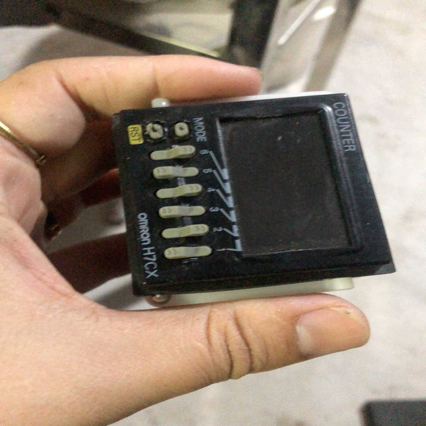 询价Omron/计数器H7CX-AD-N,