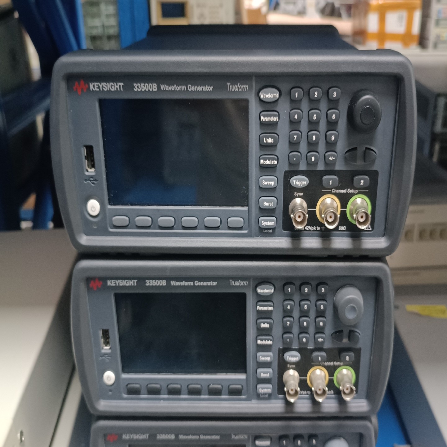 【请询价】是徳科技 33522B 30MHz波形信号发生器9成新黑机