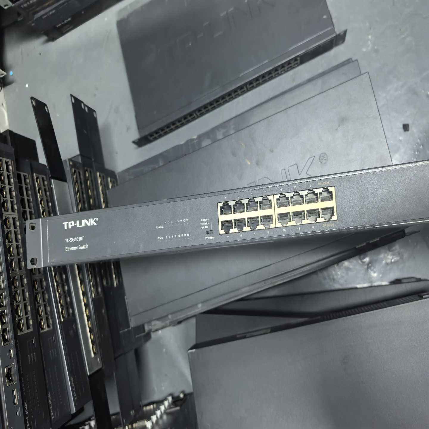 TP-LINKTL-SG1016T全千兆以太网交换机，1-议价