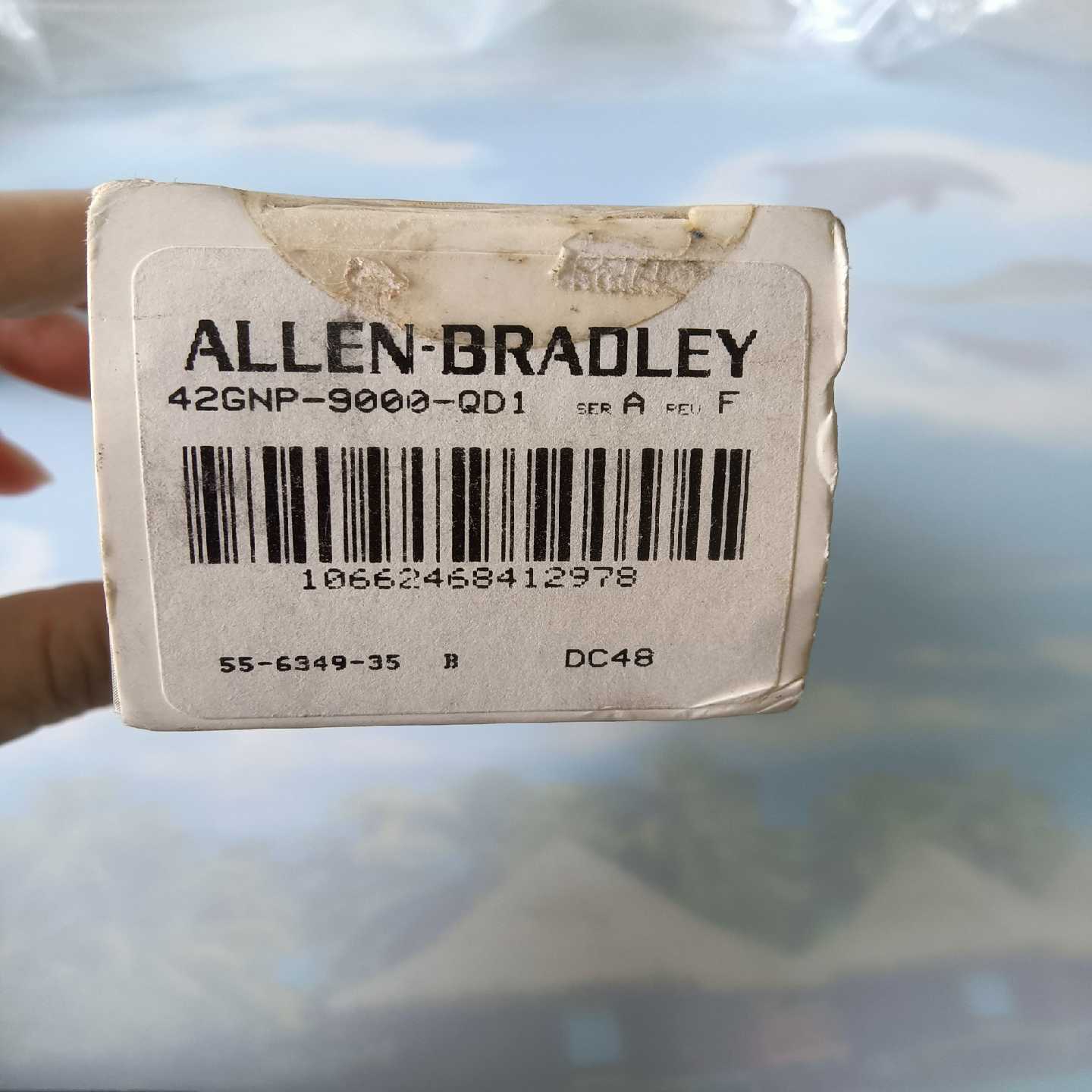 42GNP-9000-QD1AB光电开关，。询价