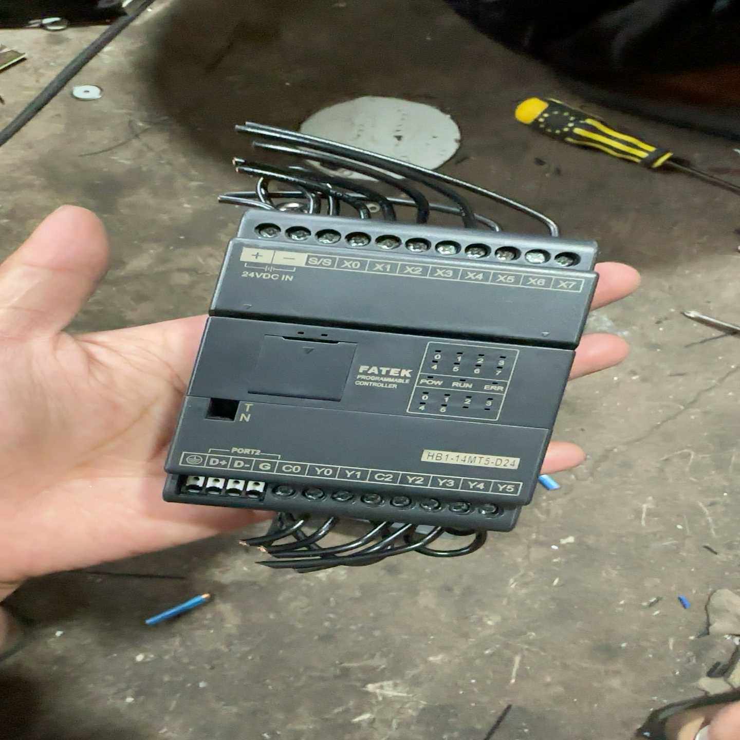 FATEK永宏PLC控制器HB1-14MT5-D24原装拆--议价商品