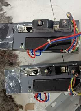 X6A-1R620ARA驱动器，实物图拍摄，功能正常，单价--议价商品