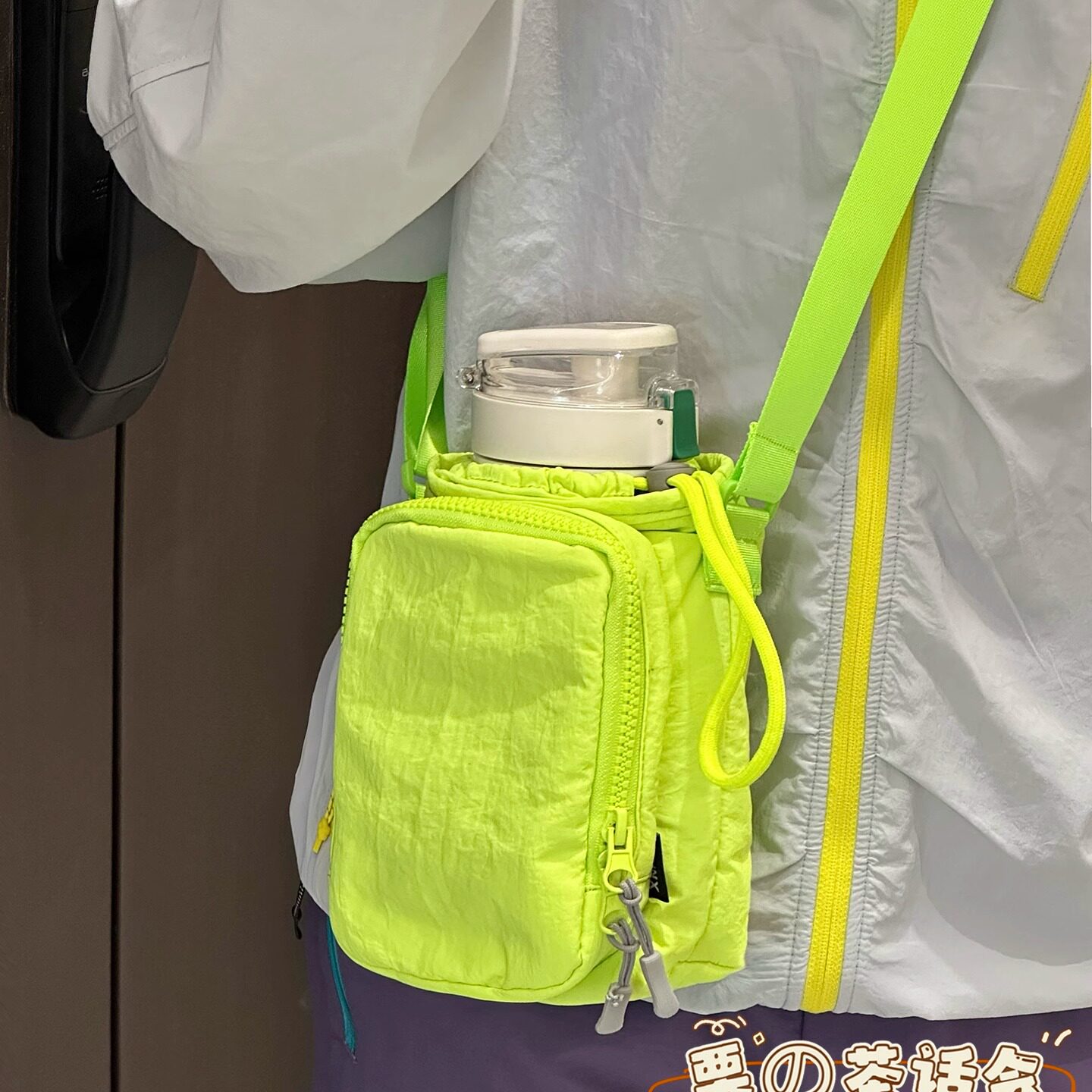 轻便手机包男女学生水壶包雨伞包户外便携斜挎包外出运动水杯挎包