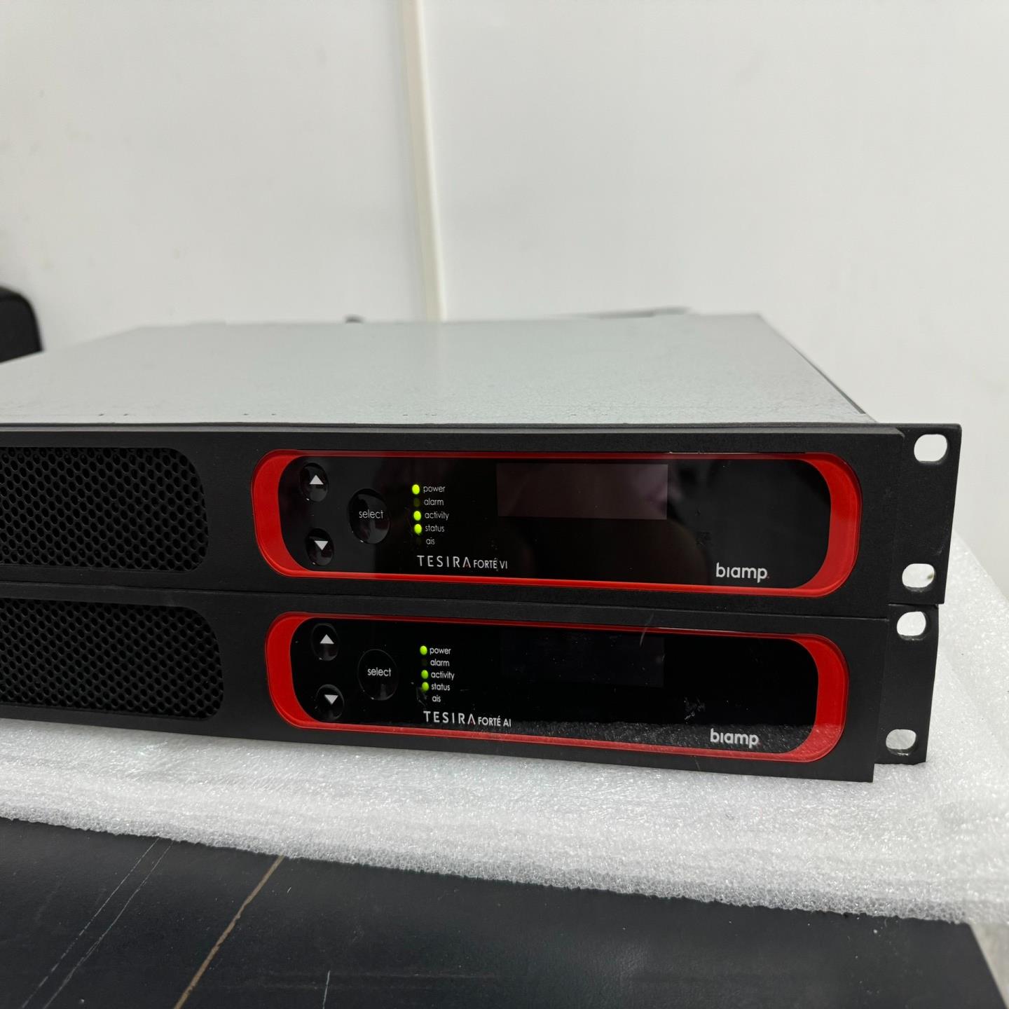 百安普 BIAMP TESIRAFORTE VI  AI 各拍前询价