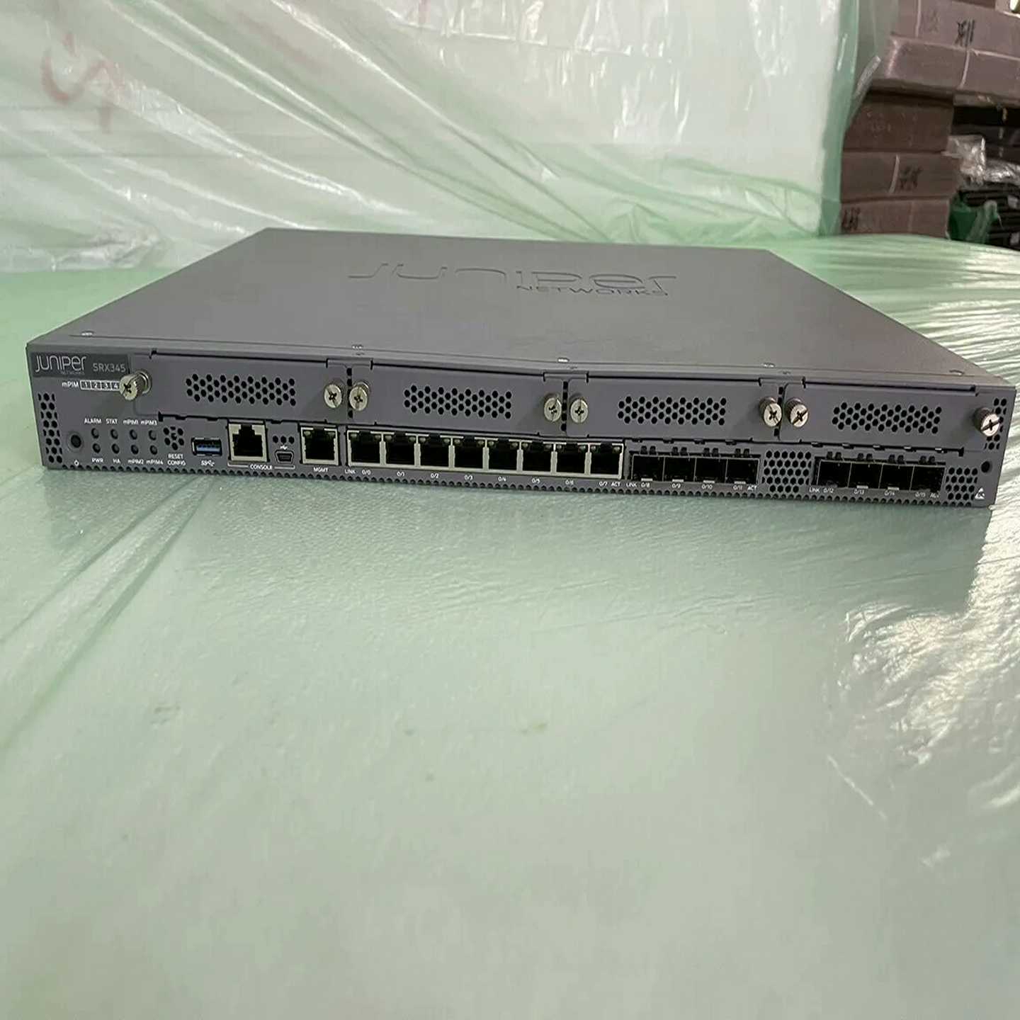 Juniper瞻博SRX345防火墙。8口千兆8口千兆--议价商品
