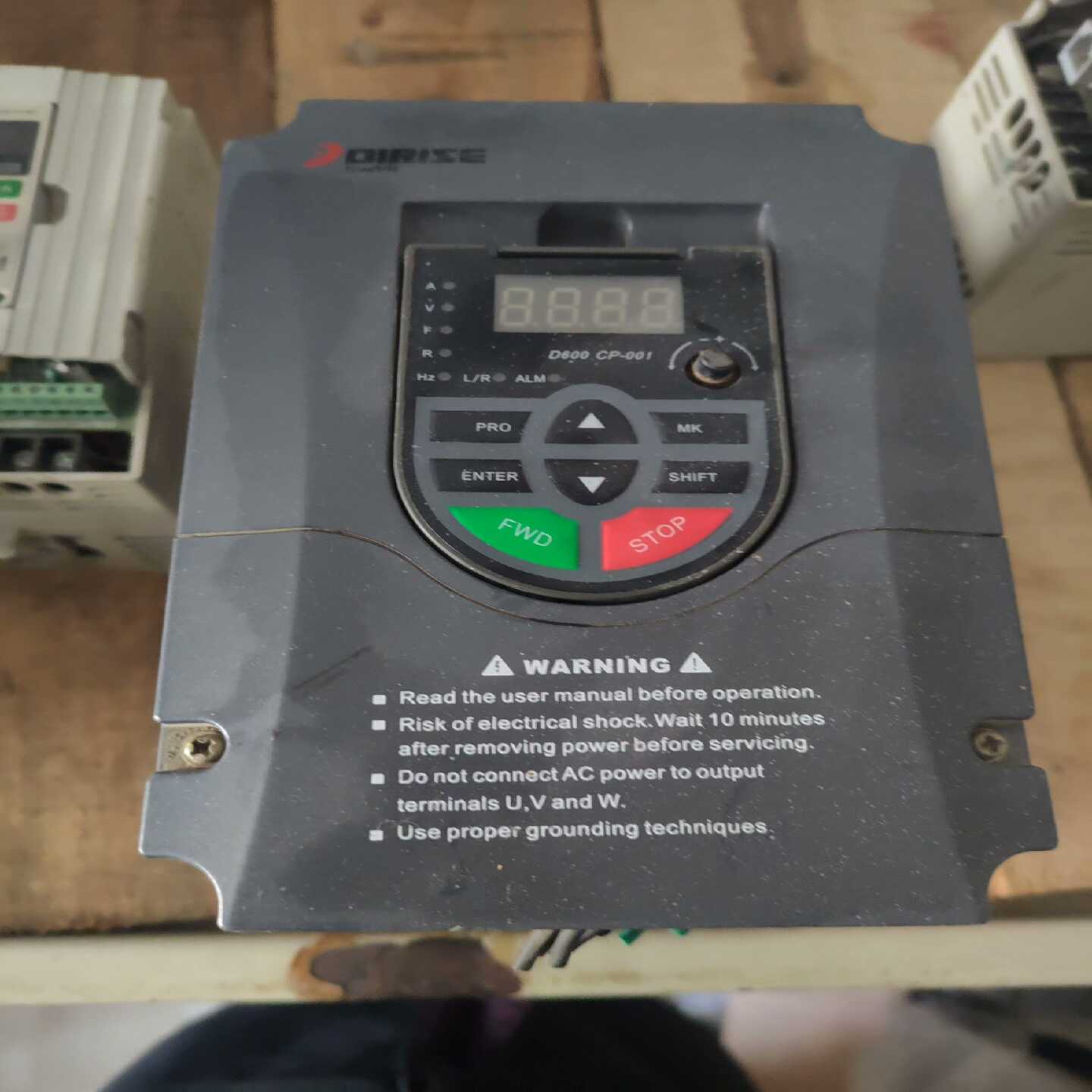 D600-G4T0022变频器一台，2.2kw380V图片询价