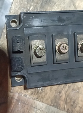 【议价】富士模块2MBI300120看起没有使用一个