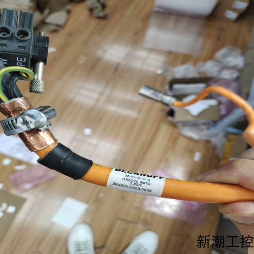 ZK4500-0003-0008  BECKHOFF线缆原议价商品